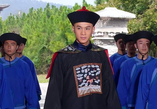 曾朴:中国译介和研究法国文学的先行者