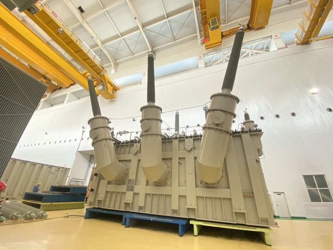 保变电气录得13天9板