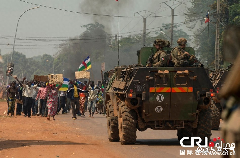 美国发出警告,“尽快离开”