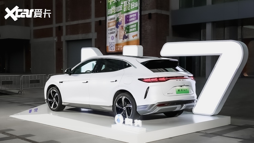 炸裂!比亚迪又出“黑科技”!