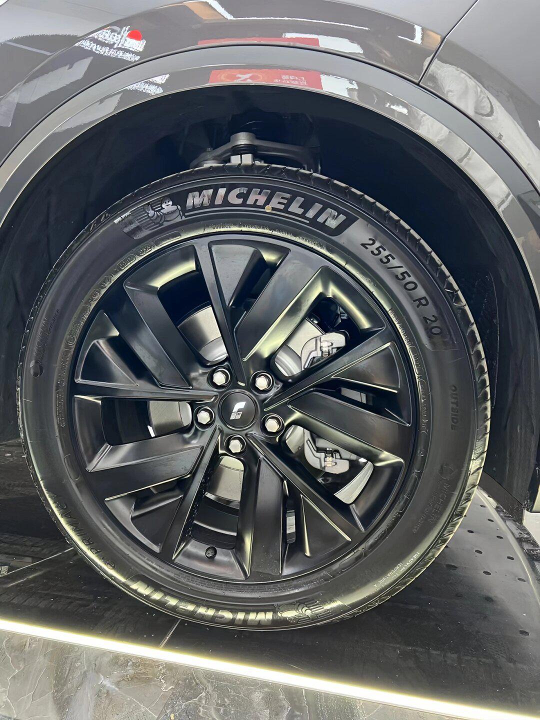 香港新一批银色债券首日认购反应理想