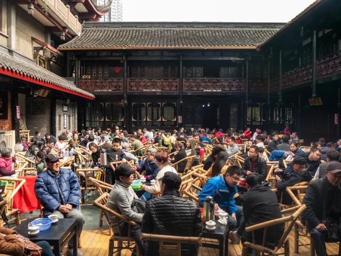 国庆假期,长线游火爆, “松弛感”玩法出圈!