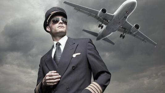 土耳其航空突发!飞行员执飞中死亡,飞机紧急降落!