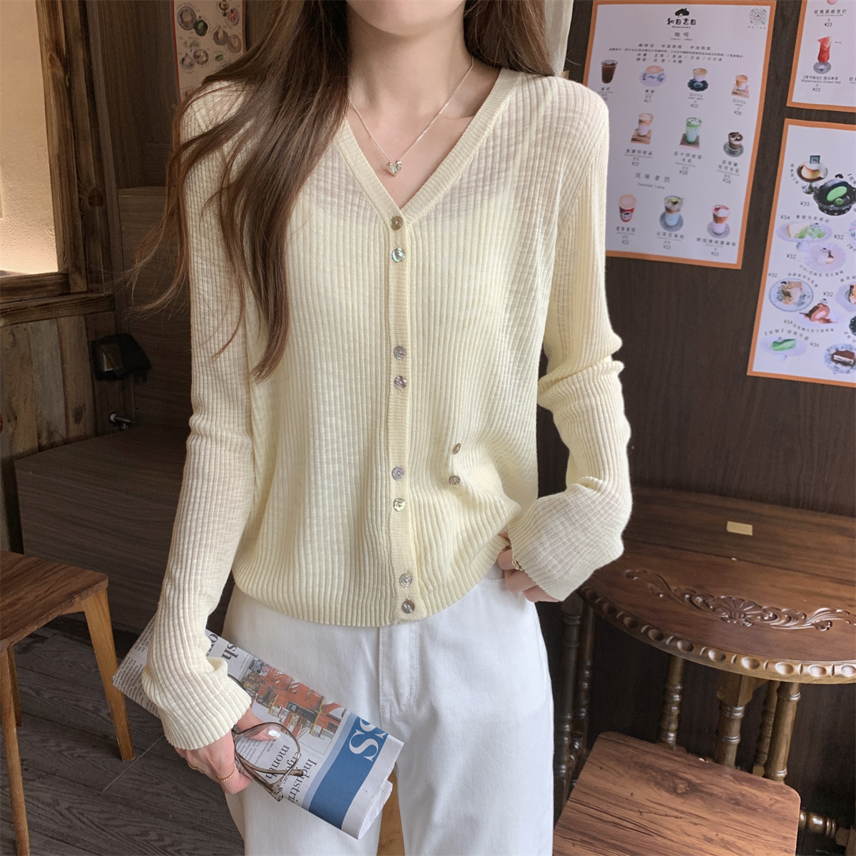 新乡化纤获得实用新型专利授权:“一种短竹节纤维专用曲管组件”