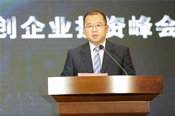 西安银行“漏洞百出”:“财报乌龙”风波未消,支行行长又遭禁业