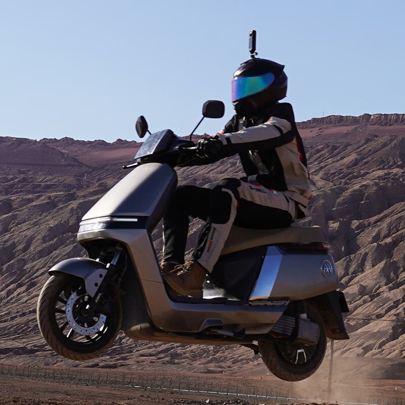 爱玛A7 Plus上市:技术创新与市场定位的双重突破