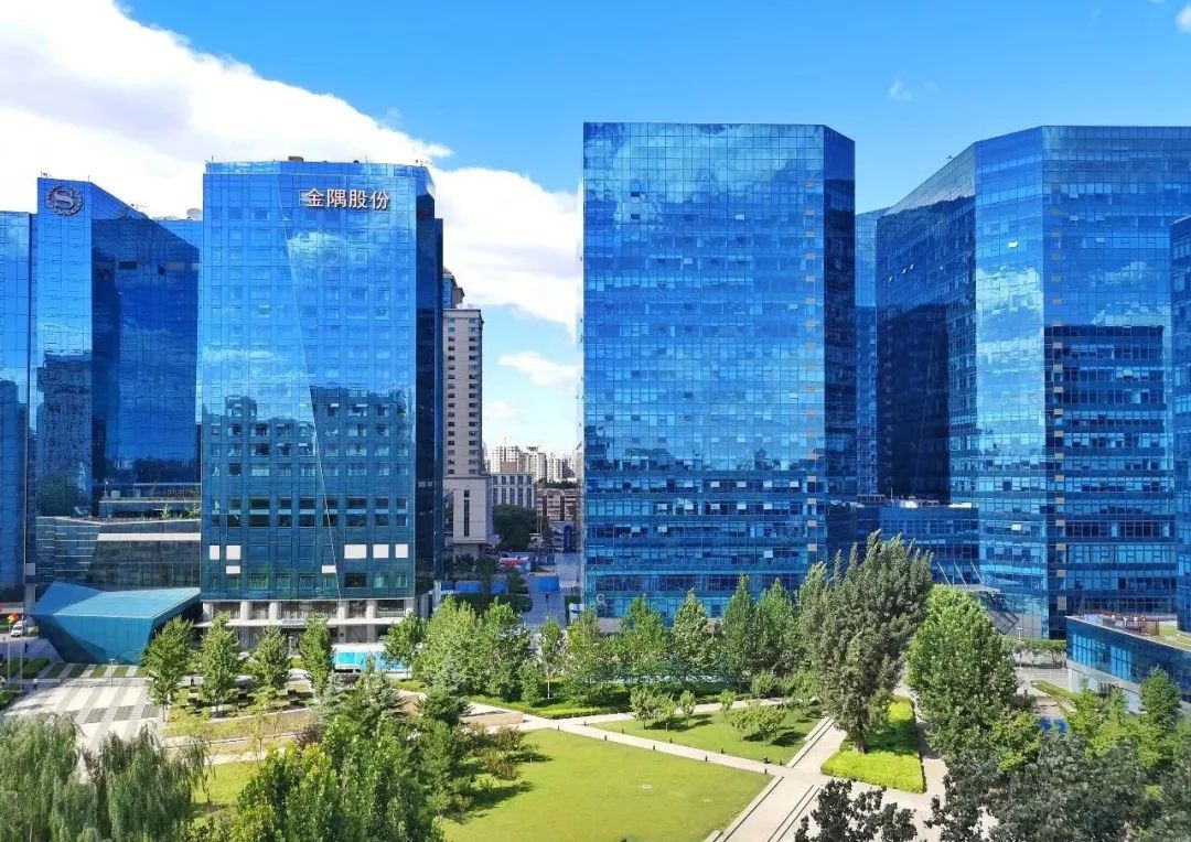 新华保险:上半年获利147.99亿元 同比增长33.5%