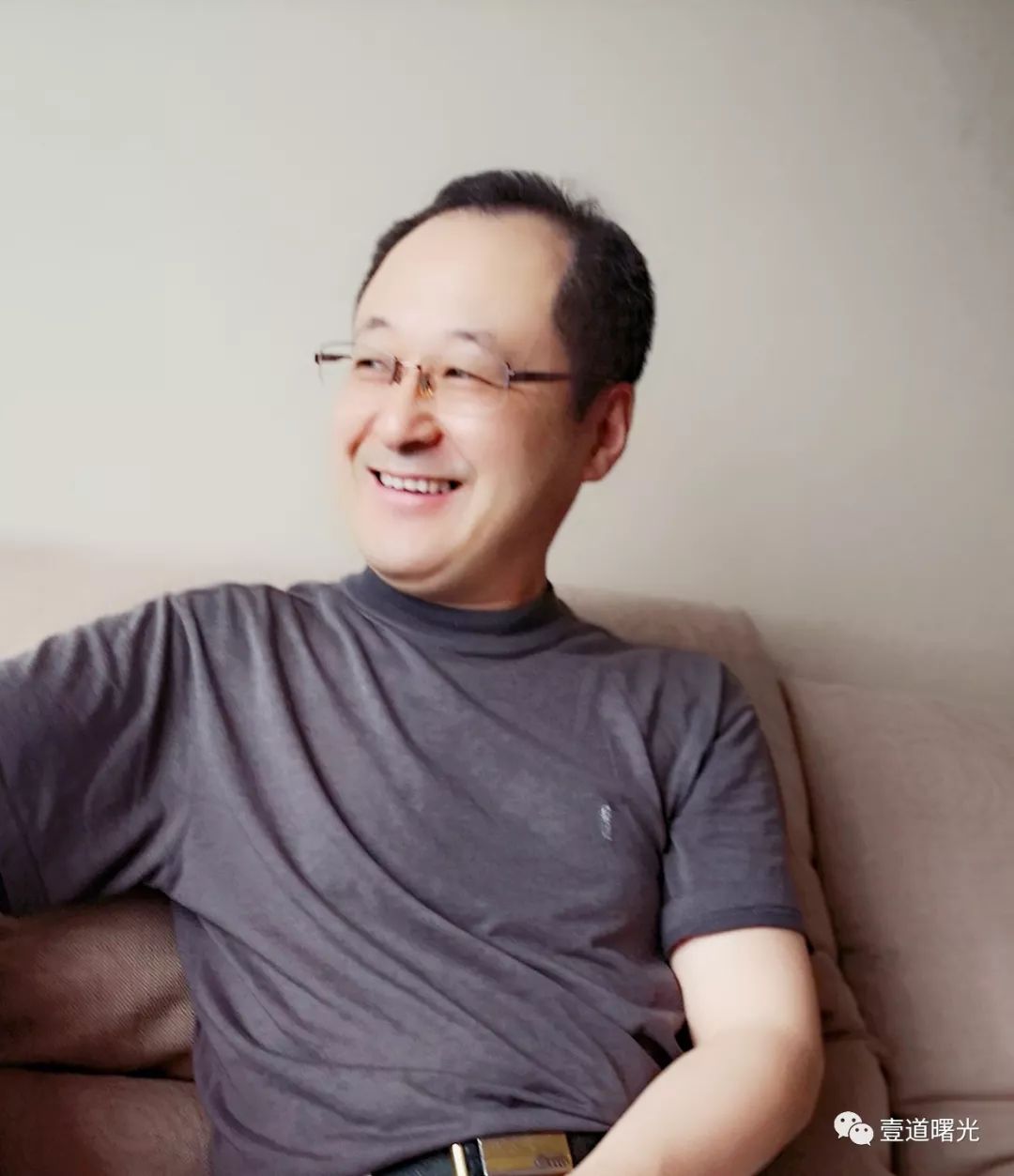 中金公司：聘任王曙光担任总裁