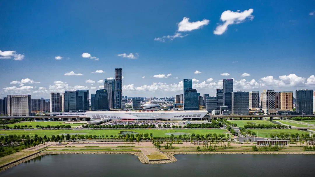 长三角城商行扩表进行时:对公信贷狂飙,财富业务回暖