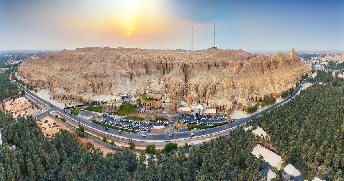 沙特已吸引675家跨国公司设立地区总部