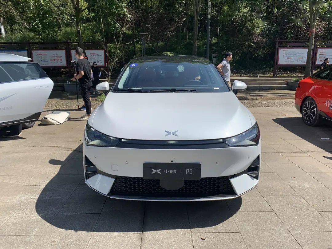 兴业科技：目前还未与小鹏汽车有业务合作