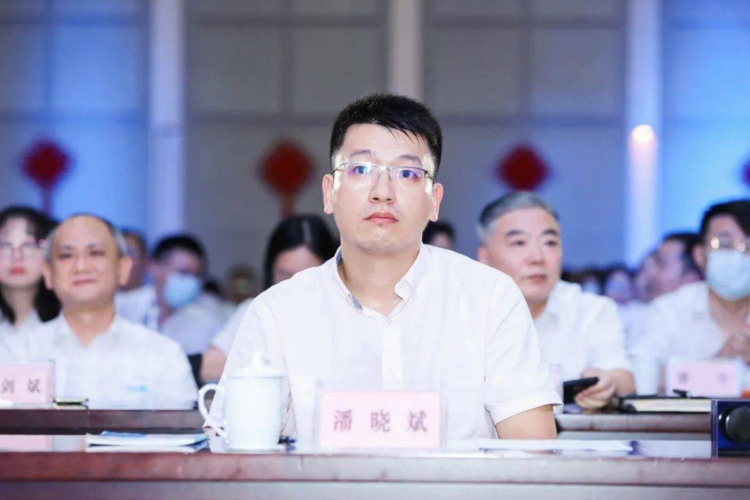 “75后”张精科升任杭州银行行长，任职资格尚待监管核准