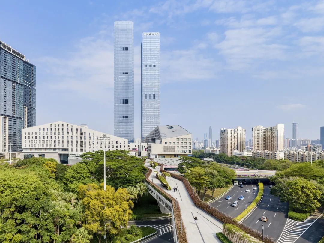 保利发展调整总部组织机构;深业集团拟发行10亿元中期票据 | 房产早参
