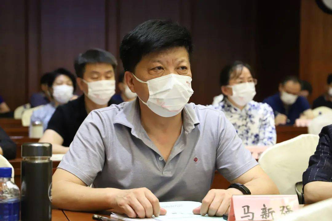 全国人大代表、华工科技董事长马新强:构建国家工业数据治理体系,打赢AI赋能制造业“前置战役”