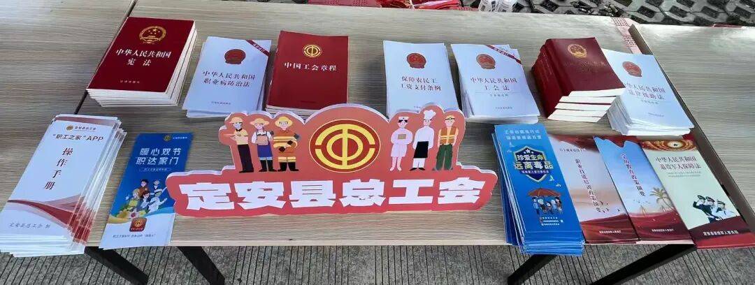 实探|1000家企业逾1.3万个岗位,直击上海今年首场大型招聘会!AI等产业揽才势头足