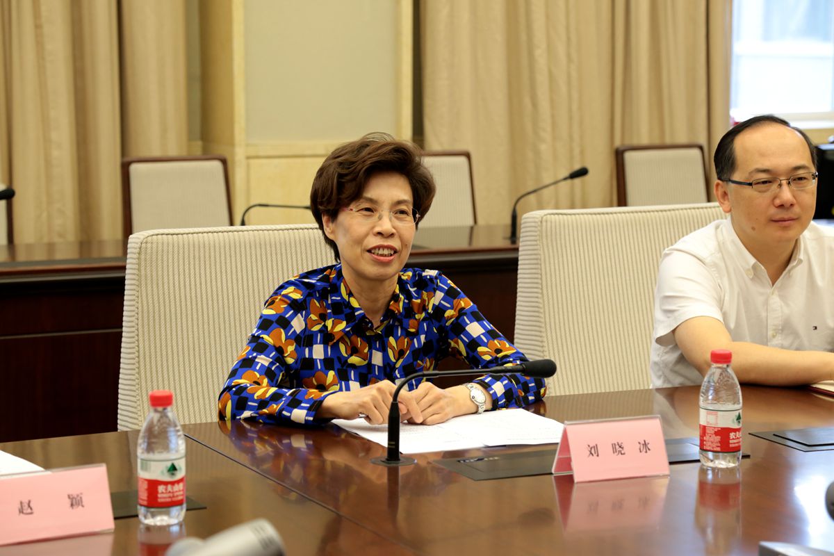 全国政协委员、广东证监局局长杨宗儒:建立出海投资引导机制 维护中企海外权益