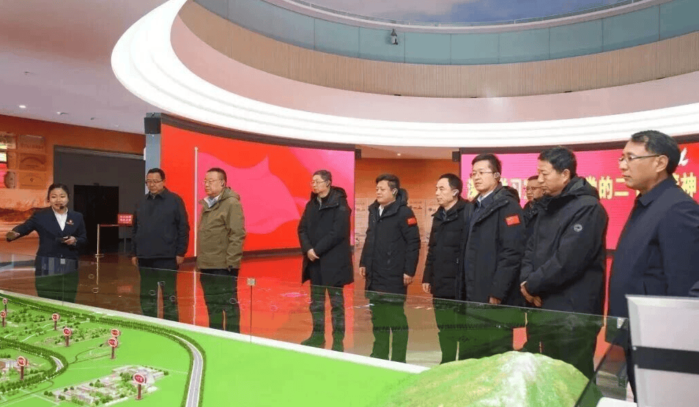 河南省委书记刘宁会见中核集团董事长申彦锋