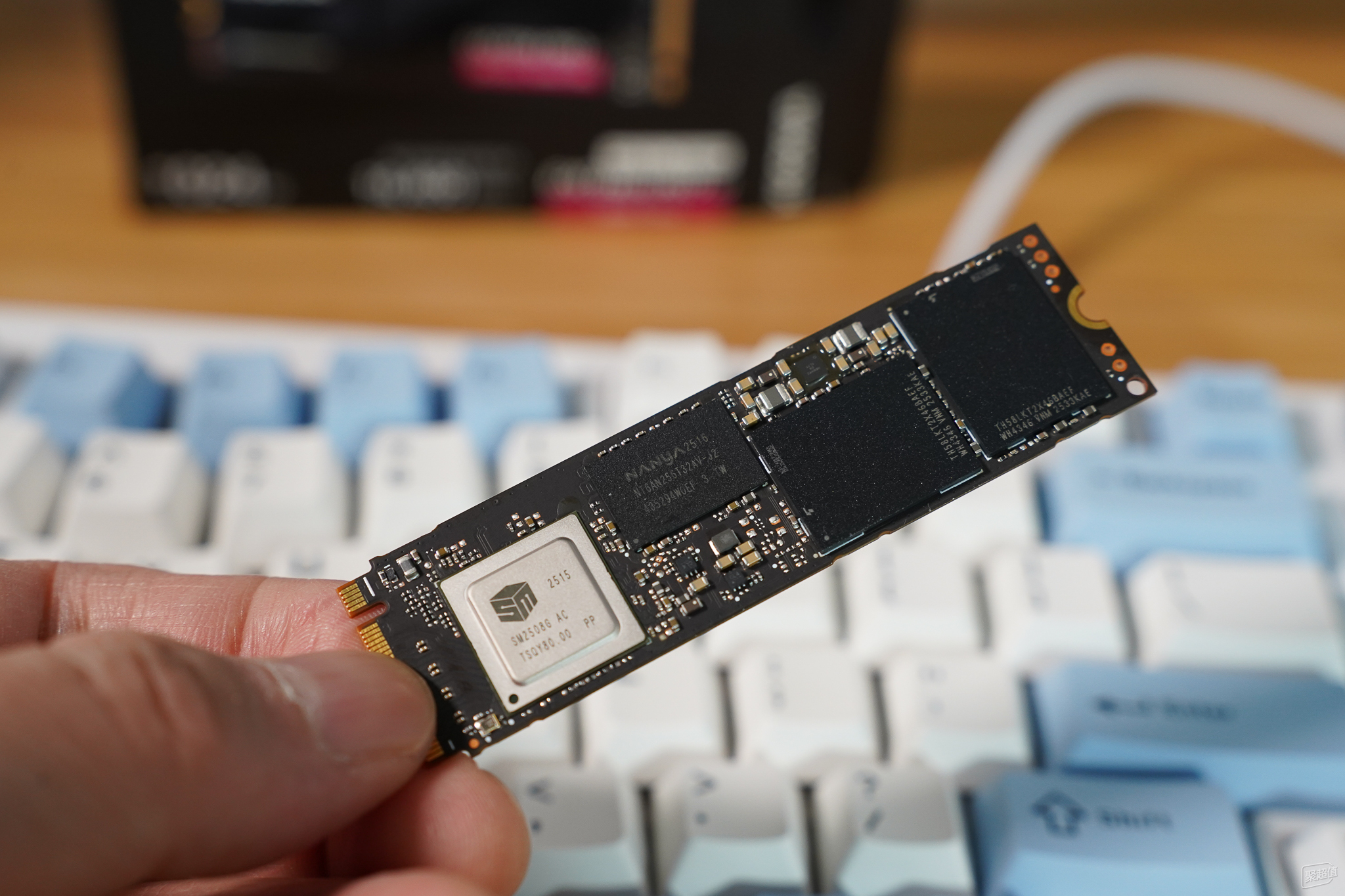 平头哥镇岳510出货量超50万片，多家存储公司SSD已搭载该芯片