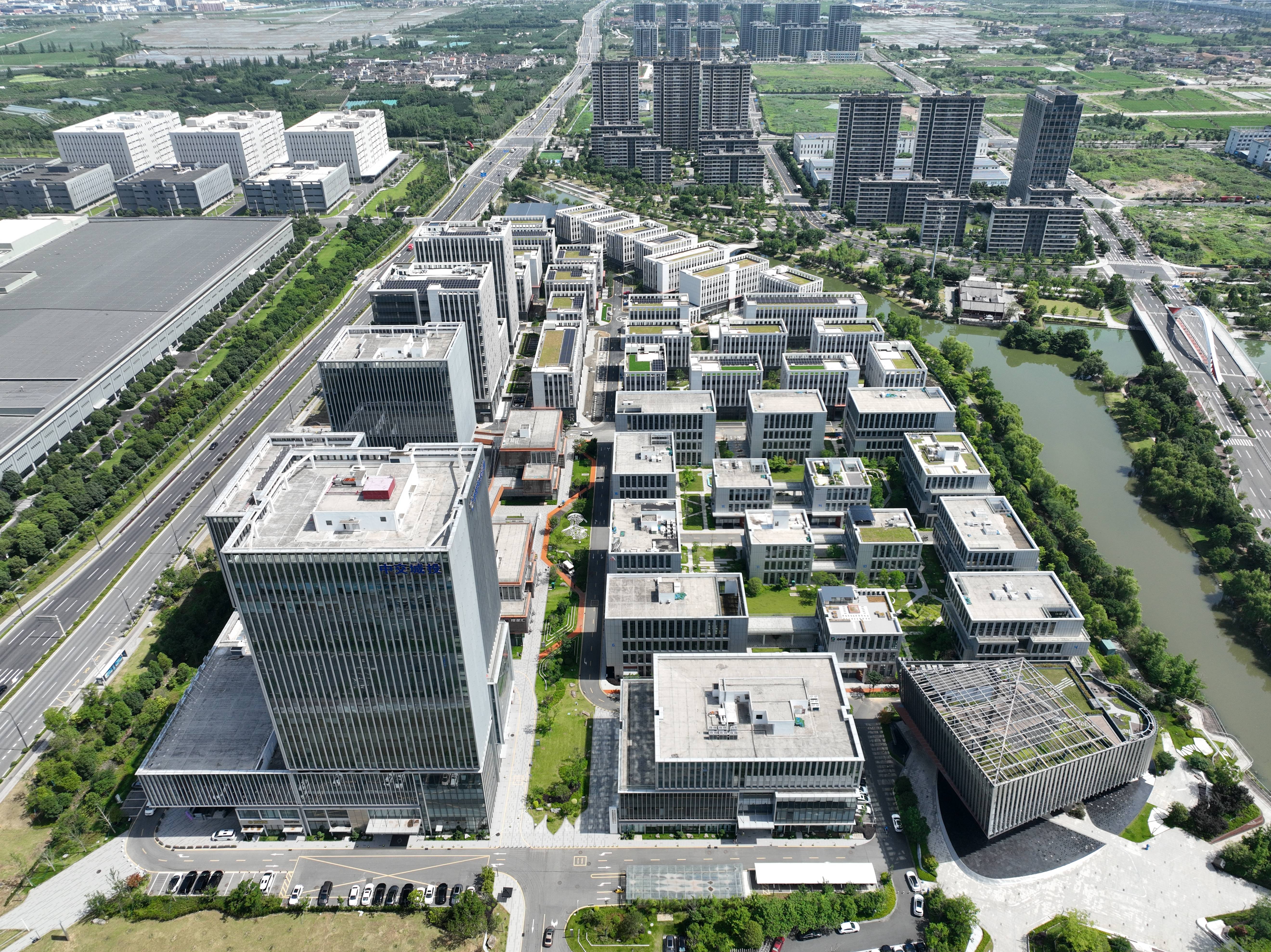 紧抓“光+AI”产业发展机遇!杰普特拟10亿元投建激光光电智能制造基地