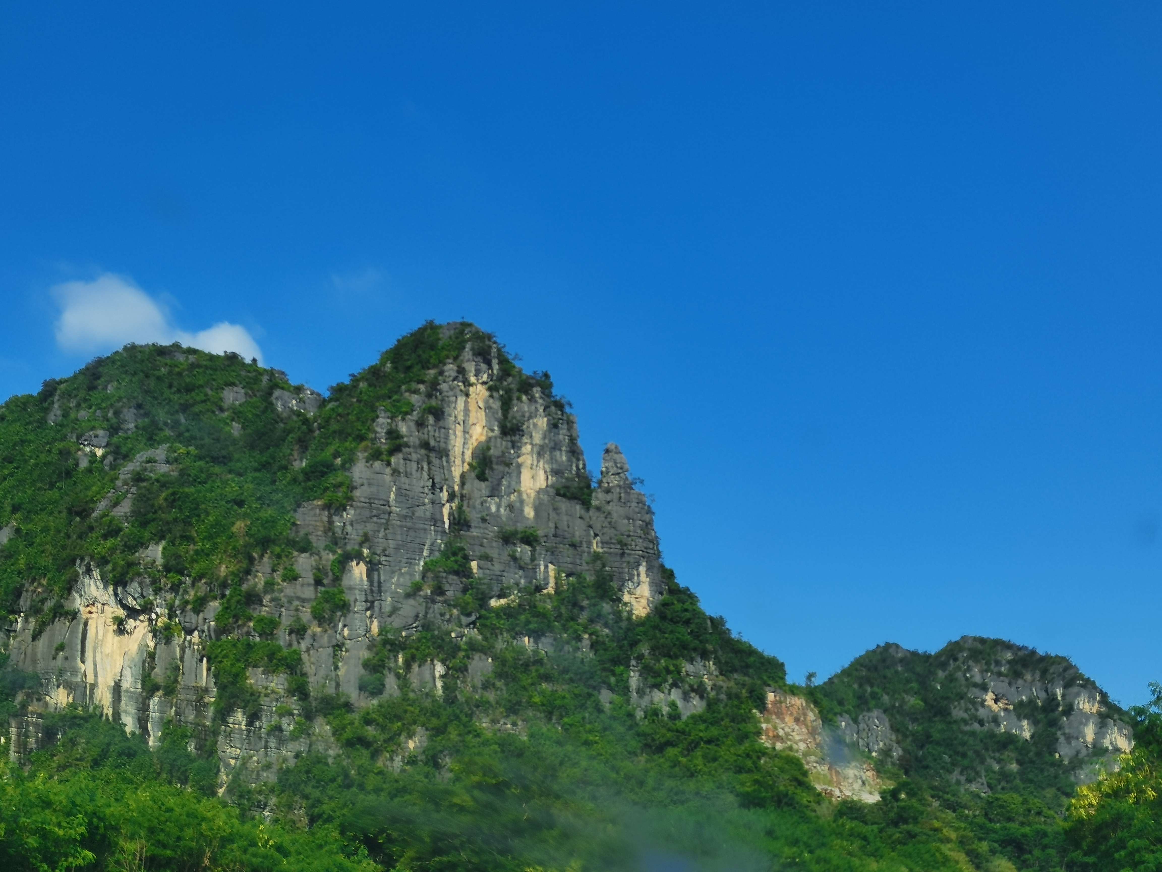 交通运输部对重庆市万开达高速公路工程项目铁峰山隧道“3・30”瓦斯爆炸事故挂牌督办
