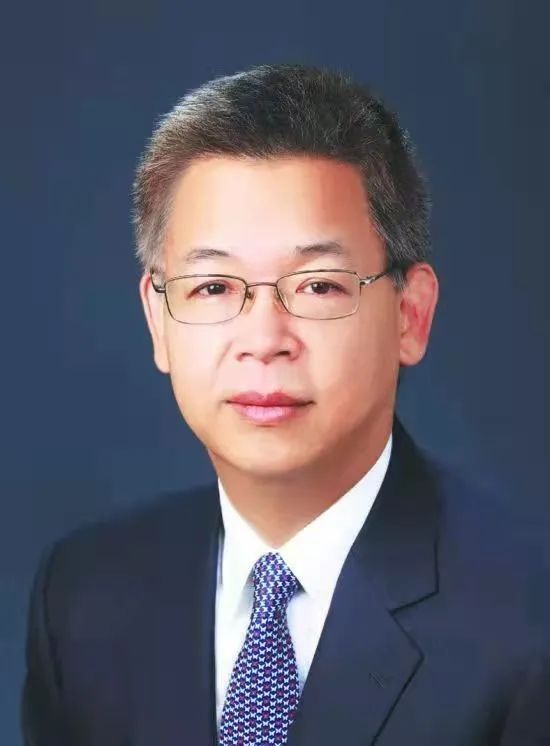 黄益平:以“投资于人”推动经济新模式转型