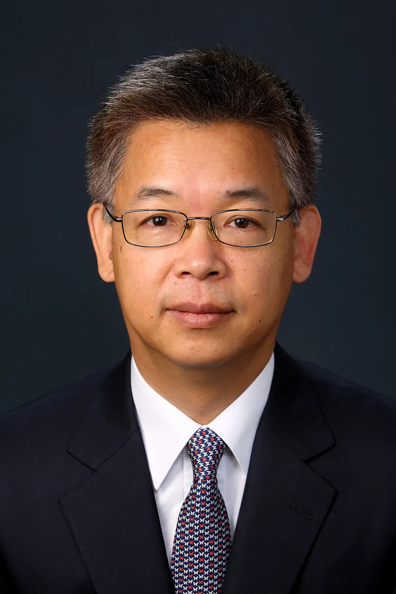 黄益平:以“投资于人”推动经济新模式转型