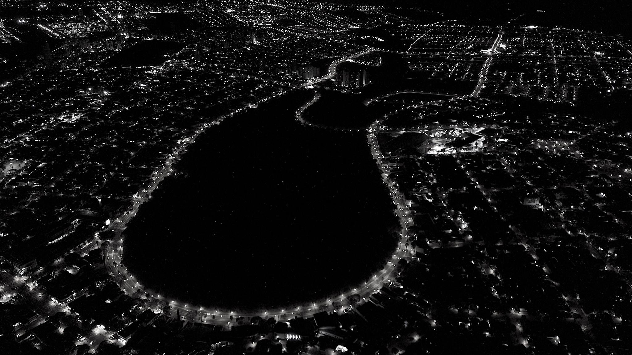 乌兹别克斯坦计划发射两颗地球遥感卫星