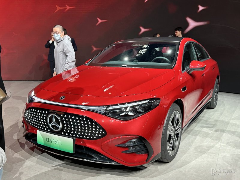 奔驰在华加速布局AI科技 全新纯电CLA 260 L上市售价22.9万元起