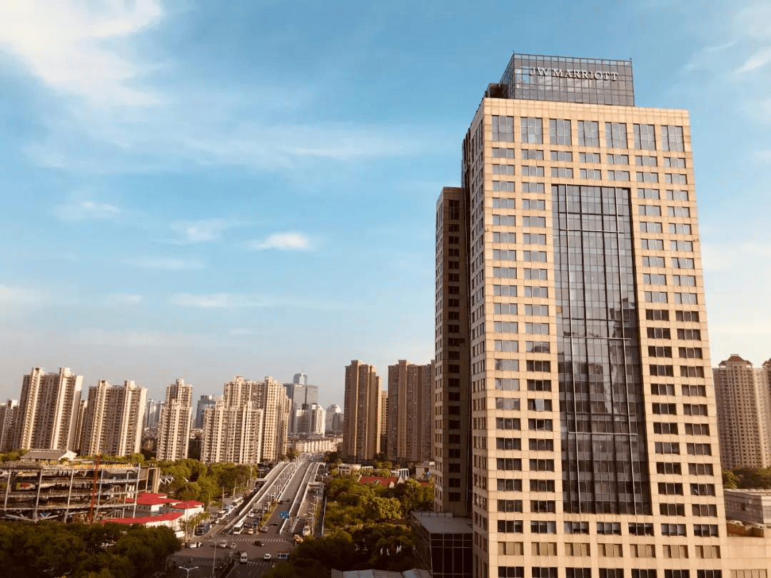 创近10年同期新高,上海二手房成交火爆!深圳、广州、天津……接连发布楼市新政