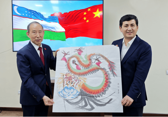 智利经济部长兼矿业部长谈千亿美元矿业计划与监管改革