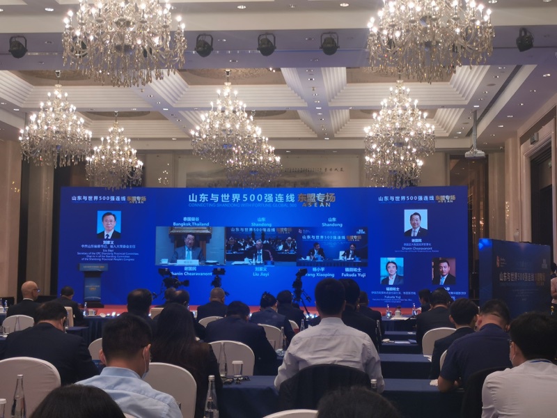 刘小涛会见新加坡丰益国际集团董事长郭孔丰